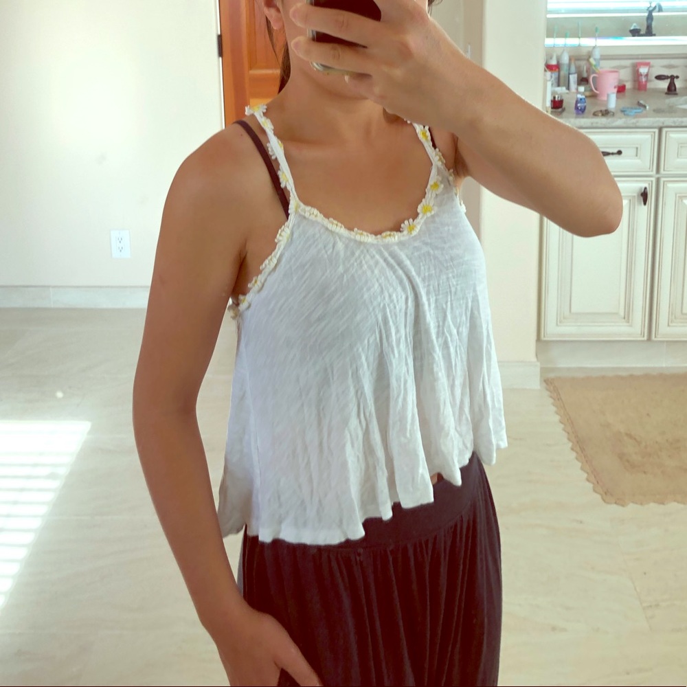 LF Popular Daisy Tank Top